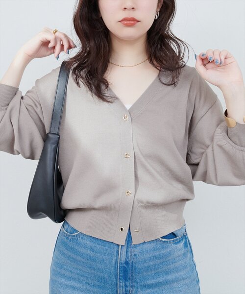 natural couture（ナチュラルクチュール）の「UV・接触冷感ハトメバーカーデ（カーディガン/ボレロ・レディース・オフホワイト/ブルー/グレイッシュベージュ/ブラック/パープル/ミント/イエロー/ピンク・FREE）」の4枚目の写真