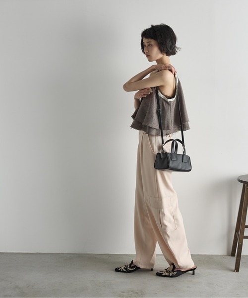 セール】リネンライクバイカラーパイピングカットオフフリルアメスリ