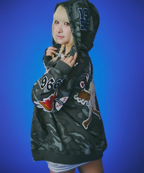 GALFY（ガルフィー）の「【GALFY/ガルフィー】復活わんわん大学パーカー（パーカー・メンズ・ブラック/オフホワイト/カモフラージュ・XL/L）」の9枚目の写真