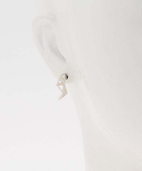 SCALA（スカラ）の「【SCALA/スカラ】ネットピアス/made in JAPAN（日本製）（ピアス（両耳用）・レディース・アンティークシルバー/アンティークゴールド・FREE）」の5枚目の写真