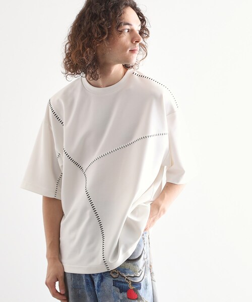 tk.TAKEO KIKUCHI（ティーケータケオキクチ）の「ハンドステッチスイッチカットソー（Tシャツ/カットソー・メンズ・ホワイト/ブルー/ブラック・02/03）」の5枚目の写真