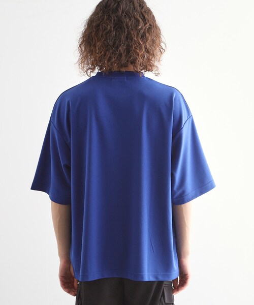 tk.TAKEO KIKUCHI（ティーケータケオキクチ）の「ハンドステッチスイッチカットソー（Tシャツ/カットソー・メンズ・ホワイト/ブルー/ブラック・02/03）」の19枚目の写真