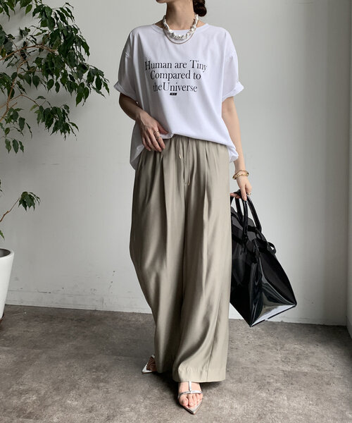 DouDou(ドゥドゥ)の「【WEB限定】HUMAN ARE TINY 半袖TEE(Tシャツ/カットソー・レディース・ブラック/ベージュ/ホワイト・FREE)」の20枚目の写真