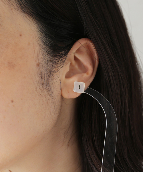 Hirotaka シンプル片耳用ピアス Hirotaka シンプル片耳用ピアス HIROTAKA/ヒロタカ】Sand Dune Oval