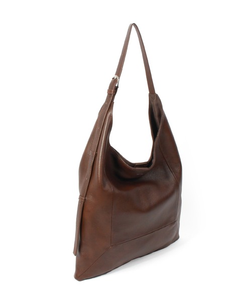 Beau're(ヴュレ)の「BEAURE Soft Leather One ショルダー Bag(ショルダーバッグ・レディース・ブラック/チョコ・FREE)」の6枚目の写真