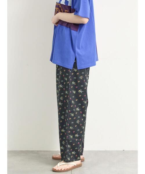 SM2（エスエムツー）の「花柄プリントイージーパンツ（その他パンツ・レディース・オフホワイト/ブラック/カーキ・F）」の22枚目の写真