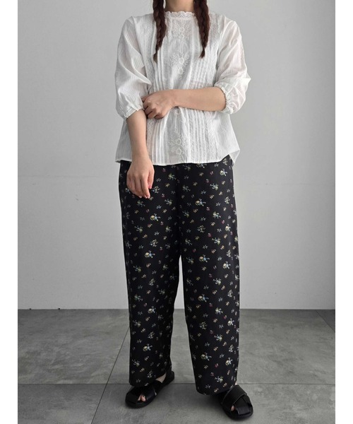 SM2（エスエムツー）の「花柄プリントイージーパンツ（その他パンツ・レディース・オフホワイト/ブラック/カーキ・F）」の8枚目の写真