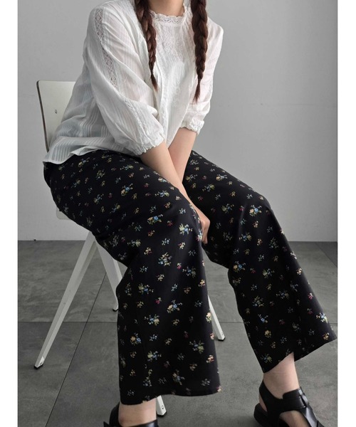 SM2（エスエムツー）の「花柄プリントイージーパンツ（その他パンツ・レディース・オフホワイト/ブラック/カーキ・F）」の13枚目の写真