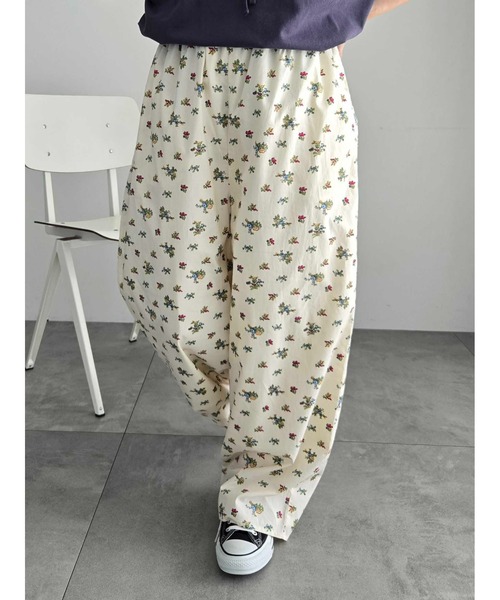 SM2（エスエムツー）の「花柄プリントイージーパンツ（その他パンツ・レディース・オフホワイト/ブラック/カーキ・F）」の19枚目の写真