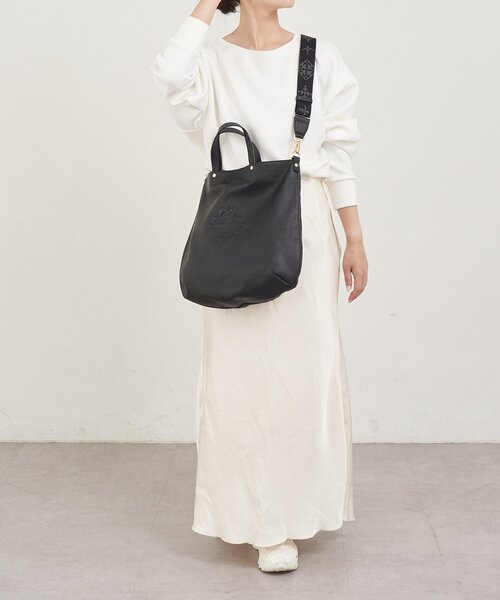 russet（ラシット）の「スリム2WAYトートバッグ <エンボスモノグラム>（トートバッグ・レディース・ブラック/グレー系その他/ダークブラウン/ブルー系その他・FREE）」の22枚目の写真