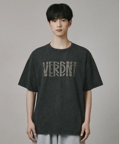 Vini(ヴィニ)の「スペルピグメント半袖Tシャツ(Tシャツ/カットソー・メンズ・ブラック/ライトグレー・LARGE/MEDIUM/SMALL)」の14枚目の写真