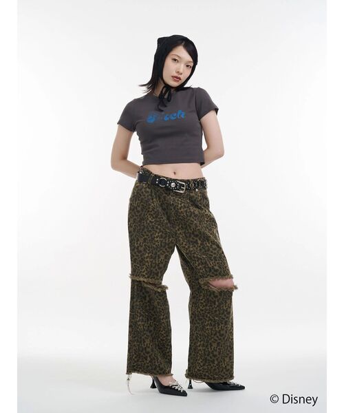 jouetie(ジュエティ)の「【Lilo&Stitch】ロゴフィットTシャツ(Tシャツ/カットソー・レディース・レッド/アイボリー/ブラック・MEDIUM)」の8枚目の写真