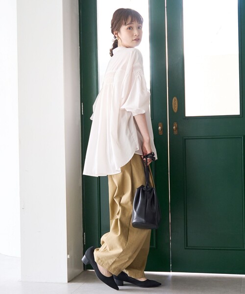 coen(コーエン)の「【再入荷 / 新色追加】ピンタックバンドカラーブラウス(シャツ/ブラウス・レディース・ライトブルー/ベージュ/ダークグレー/オフホワイト/クリーム・L/M)」の10枚目の写真