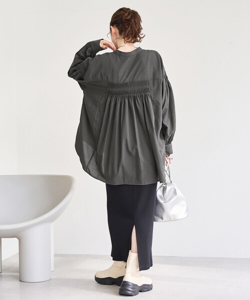 coen(コーエン)の「【再入荷 / 新色追加】ピンタックバンドカラーブラウス(シャツ/ブラウス・レディース・ライトブルー/ベージュ/ダークグレー/オフホワイト/クリーム・L/M)」の13枚目の写真