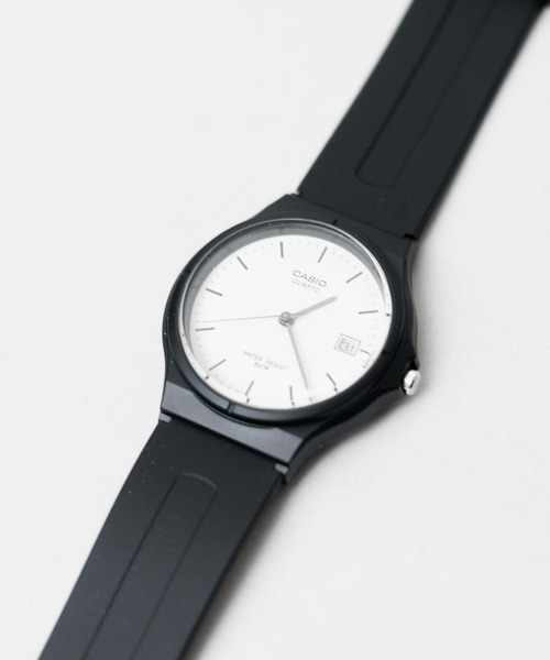 CASIO(カシオ)の「【60】【ITN】【CASIO】STANDARD Unisex DATE ANALOGUE(アナログ腕時計・メンズ・ホワイト/ブラック/ホワイト系その他/ブラック系その他・FREE)」の5枚目の写真