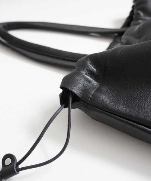 TIDEWAY(タイドウェイ)の「SHEETS 巾着 TOTE(トートバッグ・レディース・ライトグレー/ブラック/ダークグレー/グレイッシュベージュ・FREE)」の9枚目の写真