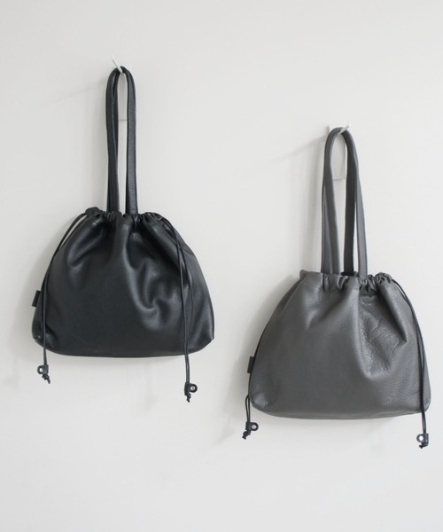 TIDEWAY(タイドウェイ)の「SHEETS 巾着 TOTE(トートバッグ・レディース・ライトグレー/ブラック/ダークグレー/グレイッシュベージュ・FREE)」の13枚目の写真