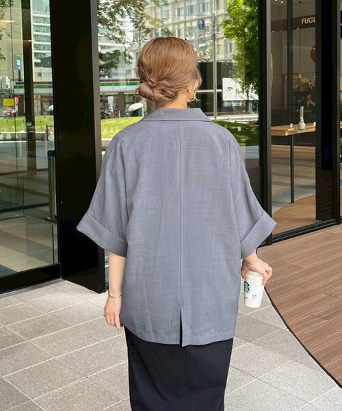 CIAOPANIC TYPY（チャオパニックティピー）の「≪しわになりにくい≫テックリネン半袖シャツジャケット（テーラードジャケット・レディース・ブラウン/アイボリー/ブラック/グレー/ベージュ・ONE SIZE）」の13枚目の写真