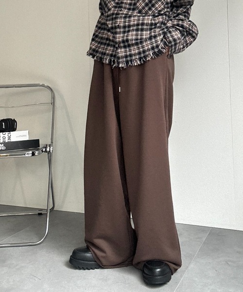 CREARE -LINO-(クレアーレリノ)の「ベーシックスウェットパンツ(スウェットパンツ・メンズ・ブラウン/ブラック/ブルー・M/XL/L)」の13枚目の写真