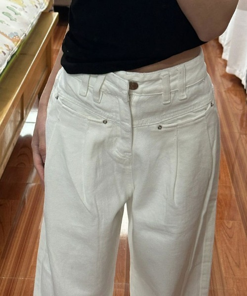 REBALANCE（リバランス）の「ハイウエストデニムパンツ（デニムパンツ・レディース・A・SMALL/MEDIUM/LARGE）」の3枚目の写真