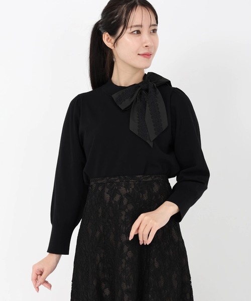 STRAWBERRY-FIELDS（ストロベリーフィールズ）の「エリシアストレッチ_レース*タフタリボンネックニット（ニット/セーター・レディース・グレー/ブラック/ベージュ・2）」の6枚目の写真