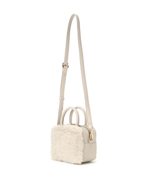 NATURAL BEAUTY BASIC(ナチュラルビューティーベーシック)の「◇カーリーフェイクファーボクシーショルダーバッグ(ショルダーバッグ・レディース・ダークブラウン/オフホワイト・フリ-)」の11枚目の写真