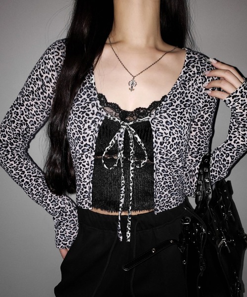 me+em select(ミームセレクト)の「【 2color 】レオパードフロントリボンショートカーディガン / Leopard front ribbon short cardigan(カーディガン/ボレロ・レディース・ブラウン/ブラック・FREE)」の4枚目の写真
