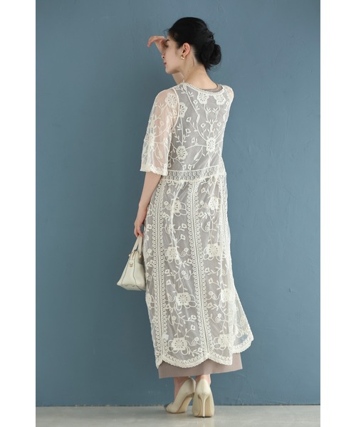 cawaii（カワイイ）の「二の腕までカバーする蔦花刺繍ベールカーディガン（カーディガン/ボレロ・レディース・ベージュ・FREE）」の3枚目の写真