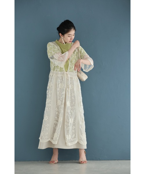 cawaii（カワイイ）の「二の腕までカバーする蔦花刺繍ベールカーディガン（カーディガン/ボレロ・レディース・ベージュ・FREE）」の12枚目の写真