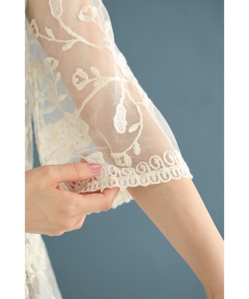 cawaii（カワイイ）の「二の腕までカバーする蔦花刺繍ベールカーディガン（カーディガン/ボレロ・レディース・ベージュ・FREE）」の7枚目の写真