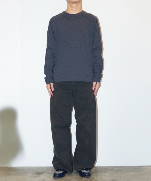 NVRFRGT（ネヴァーフォーゲット）の「3D TWISTED WIDE LEG JEANS（デニムパンツ・メンズ・ダークグレー/ダークブラウン・1/2）」の19枚目の写真