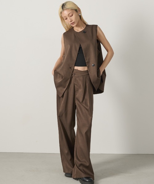 アシンメトリータックワイドパンツ/セットアップ可能