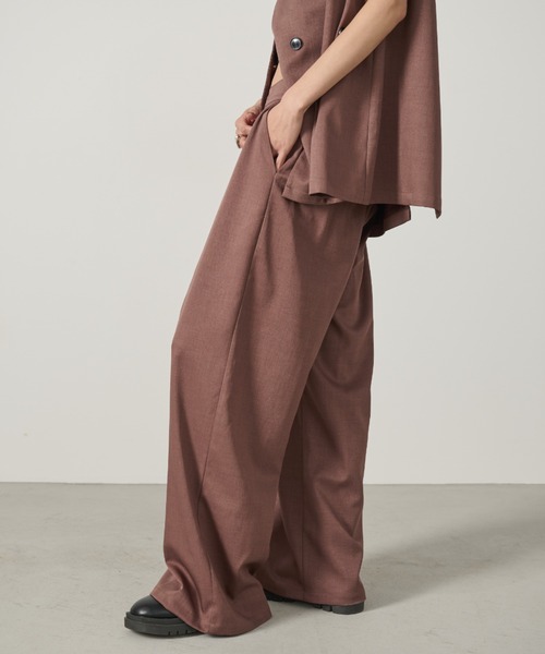 AIC.（エーアイシー）の「アシンメトリータックワイドパンツ（スラックス・レディース・ピンク/ブラウン/ブラック・SMALL/MEDIUM）」の14枚目の写真