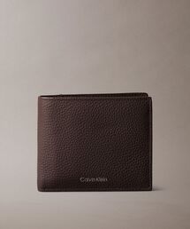 Calvin Klein（カルバン・クライン）の「財布 - エンボス レザー ハーフウォレット（財布）」