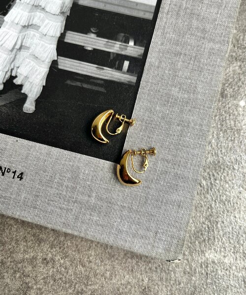 DouDou(ドゥドゥ)の「【インフルエンサー okochi企画】ドロップイヤリング(ピアス(両耳用)・レディース・シルバー/ゴールド・FREE)」の4枚目の写真