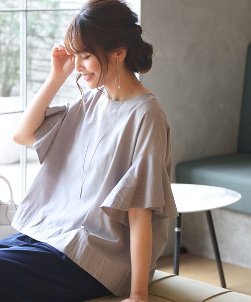 Ehre style(エーレスタイル)の「夏のコーデも 気楽にきちんと 揺れ袖トップス(シャツ/ブラウス・レディース・ブラック/グレー・FREE)」の8枚目の写真