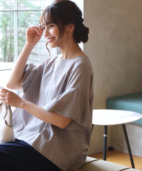 Ehre style(エーレスタイル)の「夏のコーデも 気楽にきちんと 揺れ袖トップス(シャツ/ブラウス・レディース・ブラック/グレー・FREE)」の19枚目の写真
