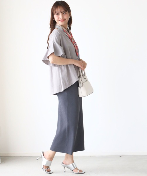 Ehre style(エーレスタイル)の「夏のコーデも 気楽にきちんと 揺れ袖トップス(シャツ/ブラウス・レディース・ブラック/グレー・FREE)」の20枚目の写真