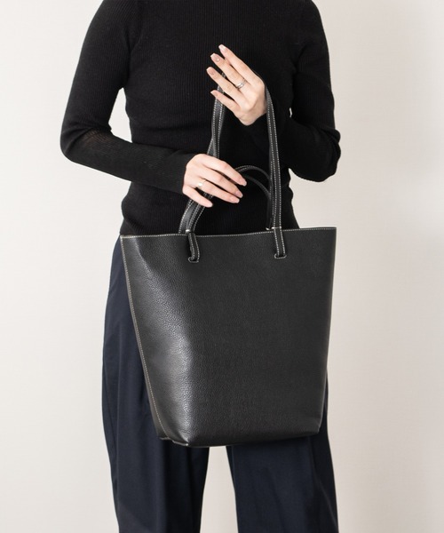 andrea cardone(アンドレアカルドネ)の「【ANDREA CARDONE】シュリンクレザートート(Q56612)(トートバッグ・レディース・ブラック/ブラウン・ALL)」の13枚目の写真