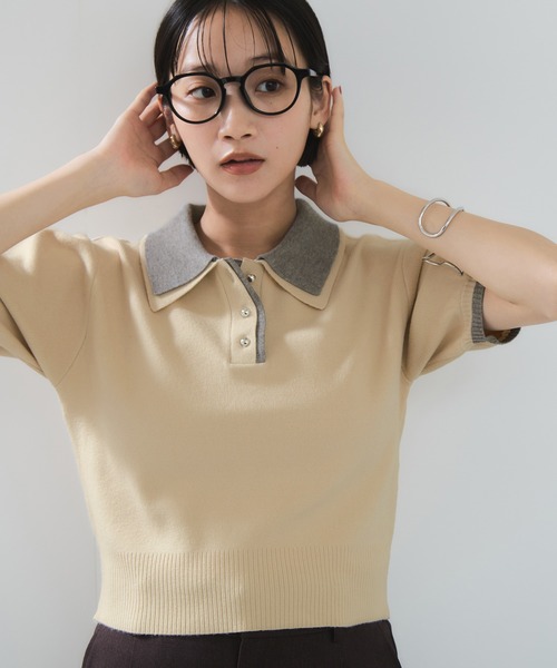 VIS（ビス）の「ダブルカラーポロトップス（ポロシャツ・レディース・チャコールグレー/キナリ/ブラウン・FREE）」の2枚目の写真