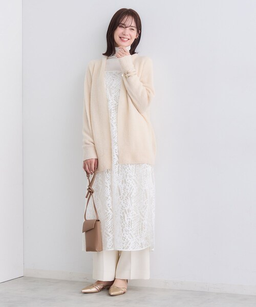 INDIVI（インディヴィ）の「【エアリー素材】ブークレ着流しニットカーディガン（カーディガン/ボレロ・レディース・ナチュラル/チャコールグレー/グレー・38/15 /13/05）」の12枚目の写真