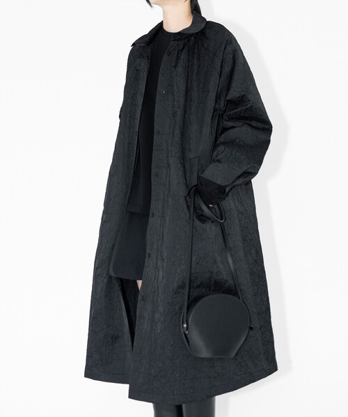 Bshop(ビショップ)の「eunoia | ジャガード ラウンドカラーロングコート WOMEN(その他アウター・レディース・クリーム/ブラック・ONE)」の1枚目の写真