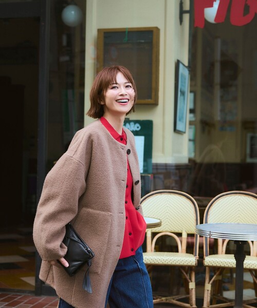 CAST:(キャストコロン)の「ボンディングリバーシブルミドルコート(ノーカラーコート・レディース・オフホワイト/ブラウン系その他5・M/S)」の3枚目の写真