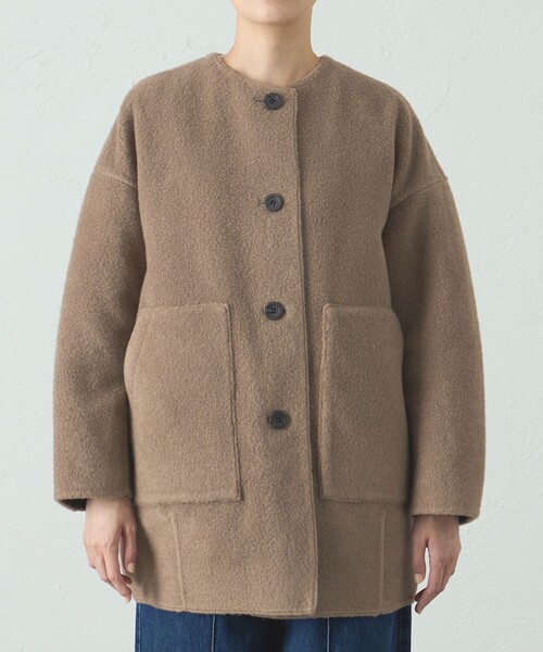 CAST:(キャストコロン)の「ボンディングリバーシブルミドルコート(ノーカラーコート・レディース・オフホワイト/ブラウン系その他5・M/S)」の9枚目の写真