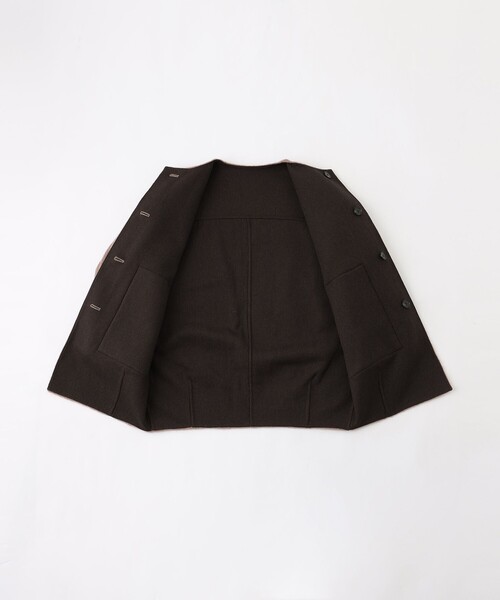 CAST:(キャストコロン)の「ボンディングリバーシブルミドルコート(ノーカラーコート・レディース・オフホワイト/ブラウン系その他5・M/S)」の16枚目の写真