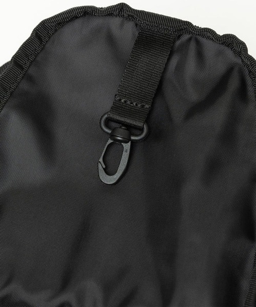 NEW ERA(ニューエラ)の「NEW ERA/ニューエラ ボディバッグ ワンショルダー 8L 14521373(ボディバッグ/ウエストポーチ・メンズ・ブラック/ブラック系その他・FREE)」の10枚目の写真