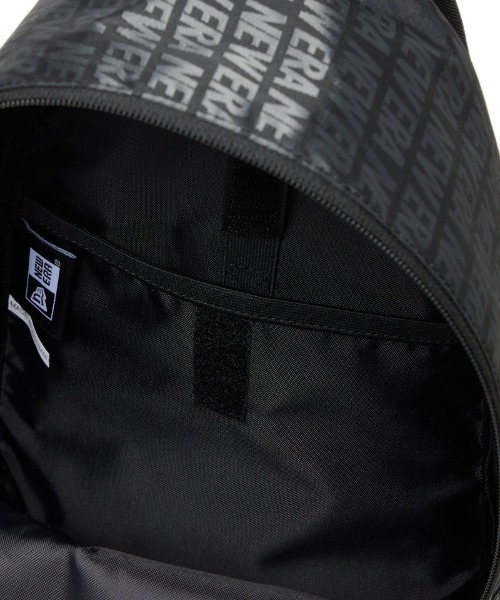 NEW ERA(ニューエラ)の「NEW ERA/ニューエラ ボディバッグ ワンショルダー 8L 14521373(ボディバッグ/ウエストポーチ・メンズ・ブラック/ブラック系その他・FREE)」の22枚目の写真