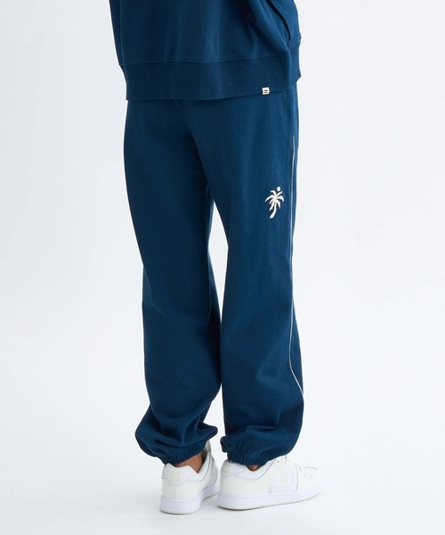 BILLABONG(ビラボン)の「BILLABONG レディース 【SURF CAMP】TRIPLE PALMS SWEAT L セットアップボトムス 【2025年秋冬モデル】/ビラボンセットアップ対応ウエストゴムサイドラインスウェットパンツ(スウェットパンツ・レディース・ネイビー/アイボリー・LARGE/MEDIUM)」の14枚目の写真
