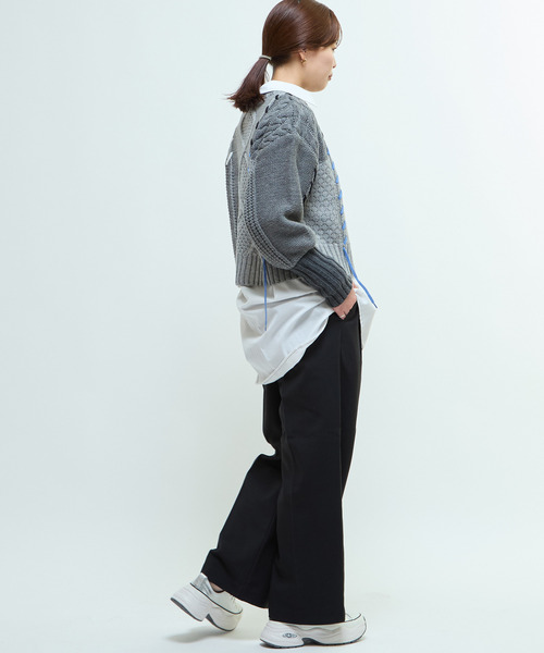 CONVERSE TOKYO(コンバーストウキョウ)の「PATCHWORK STITCH CABLE KNIT(ニット/セーター・レディース・グレー/ホワイト・FREE)」の8枚目の写真
