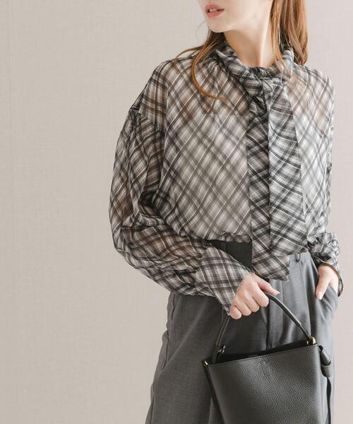 URBAN RESEARCH ROSSO WOMEN(アーバンリサーチ ロッソ)の「チェックボウタイボリュームブラウス(シャツ/ブラウス・レディース・ブラック系その他/ブラウン系その他・FREE)」の22枚目の写真